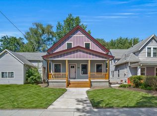 326 E Granger Ave, Des Moines, IA 50315