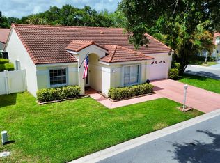 10189 Balsa Way, Palm Beach Gardens, FL 33410