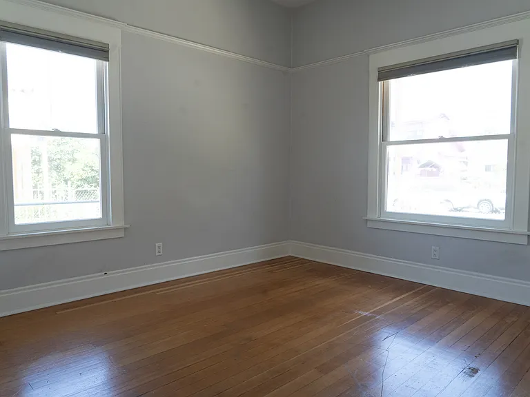Bedroom 2 - angle a