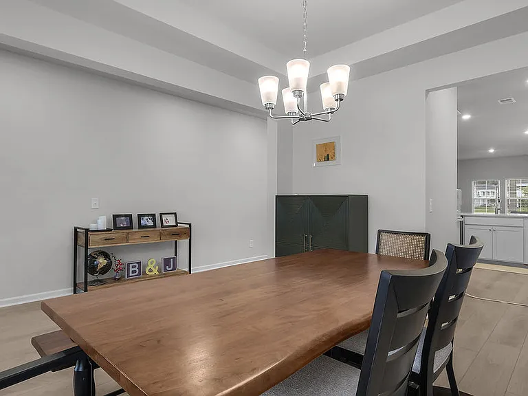 109 Weyview Gdns — Photo 12