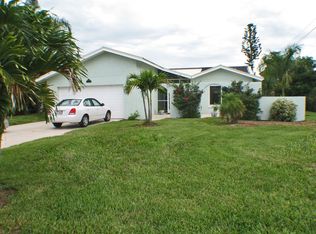 4610 Evergreen Lake Rd, Naples, FL 34112