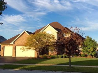 1044 Redbud Ave, Beecher, IL 60401