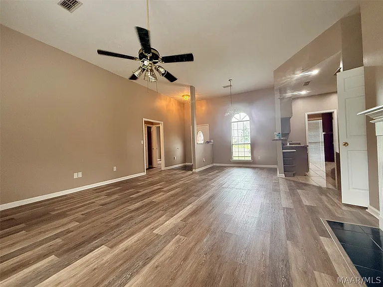 6630 Stablegate Ct — Photo 5