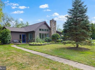 409 Federal City Rd, Pennington, NJ 08534