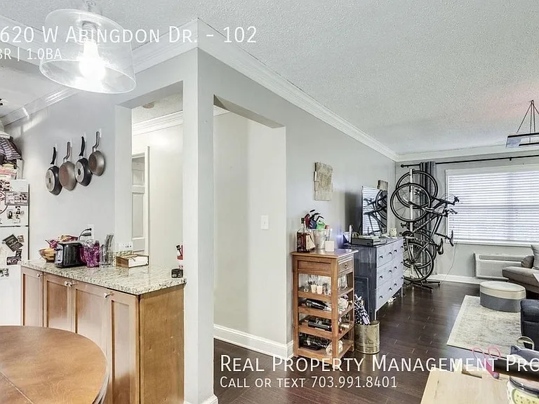 1620 W Abingdon Dr #102 — Photo 7