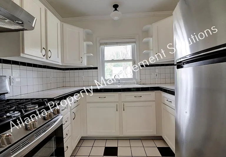 141 Park Dr — Photo 12