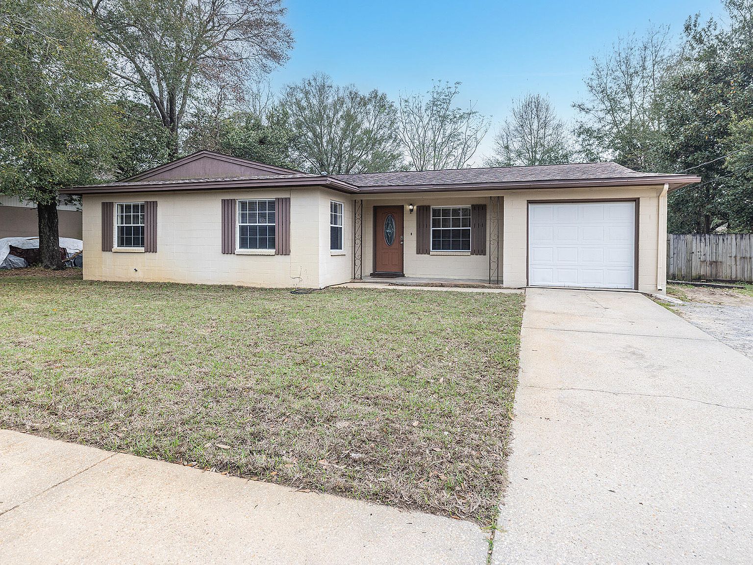 744 Mayflower Ave, Fort Walton Beach, FL 32547 Zillow