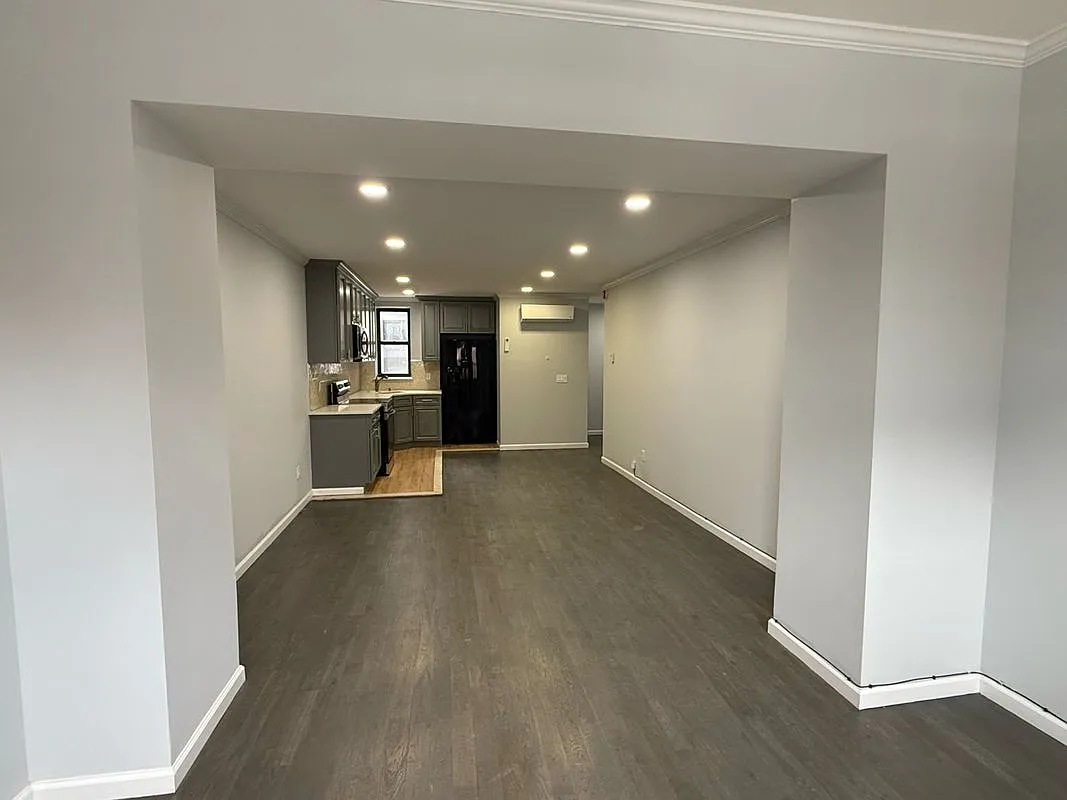 Building Photo - 2806 Mermaid Ave #1