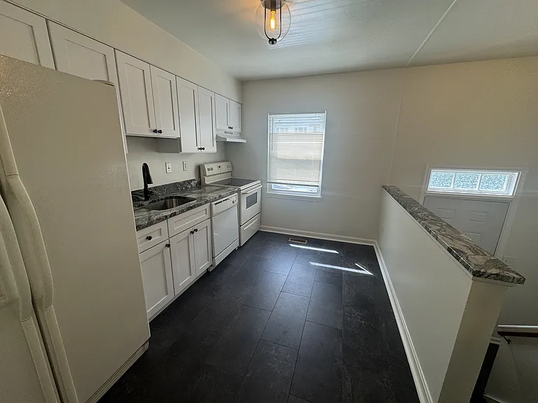 36 Cartwright Ct — Photo 6