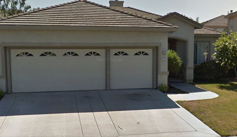 2nd image of 370 Madison Ct