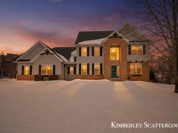 8700 Olde Meadow Dr NE, Rockford, MI 49341