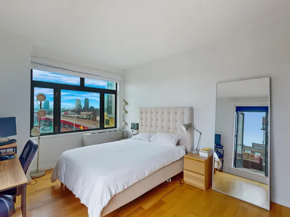 11-02 49th Avenue image 9 of 15