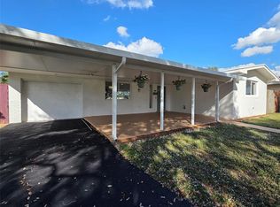 8571 NW 16th St, Pembroke Pines, FL 33024