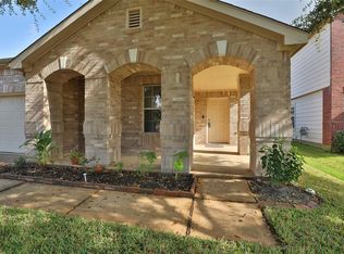 19638 Rippling Brook Ln, Tomball, TX 77375