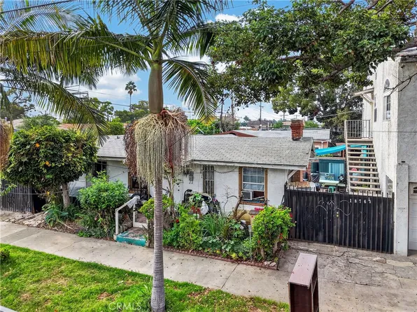 1870 W 37th Pl, Los Angeles, CA 90018