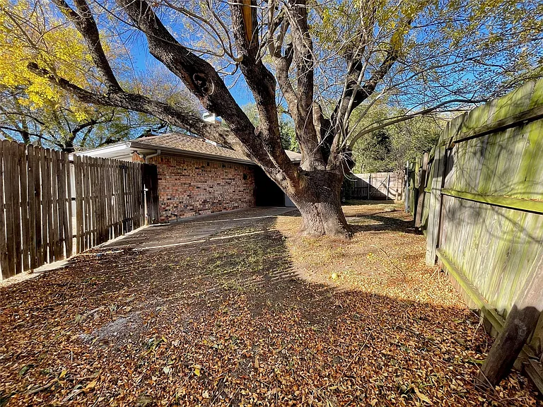 120 Shadybrook Dr — Photo 27