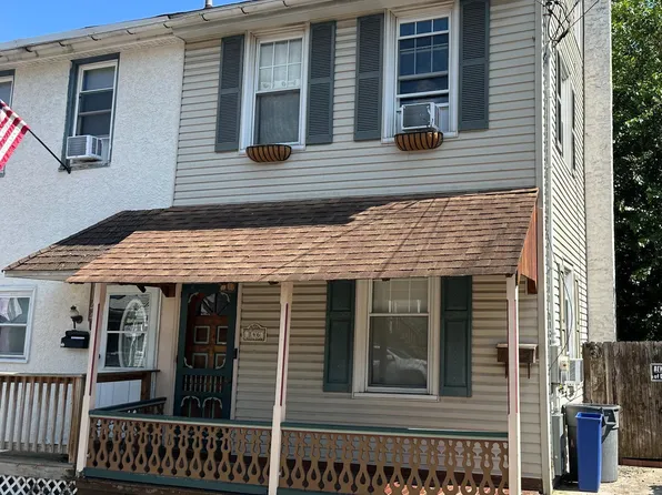 146 Hall St, Spring City, PA 19475