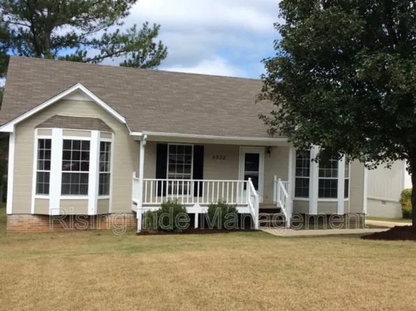 6932 Brittany Ln, Pinson, AL 35126
