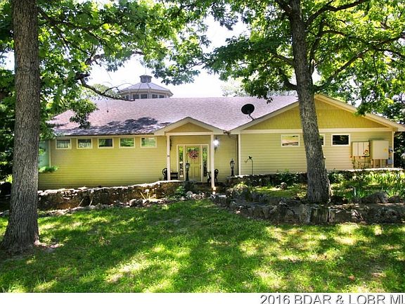 Large Landscaped Lot