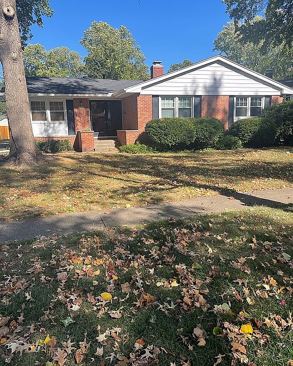 1st image of 2229 Fairway Dr