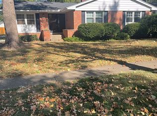 2229 Fairway Dr, Springfield, IL 62704