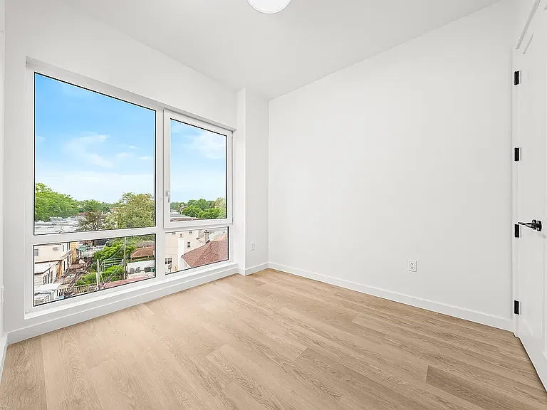 1615 Cedar St #6C — Photo 10