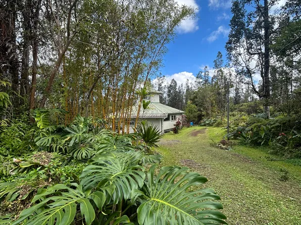 (undisclosed Address), Mountain View, HI 96771