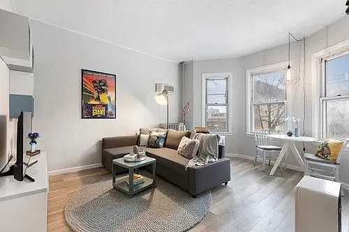 4914 Park Ave #2F — Photo 1