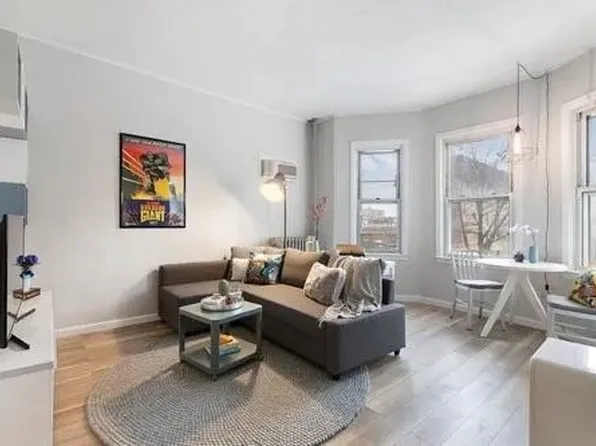 4914 Park Avenue image 1 of 18