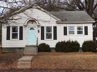 812 Grace Ave, Burlington, NC 27217