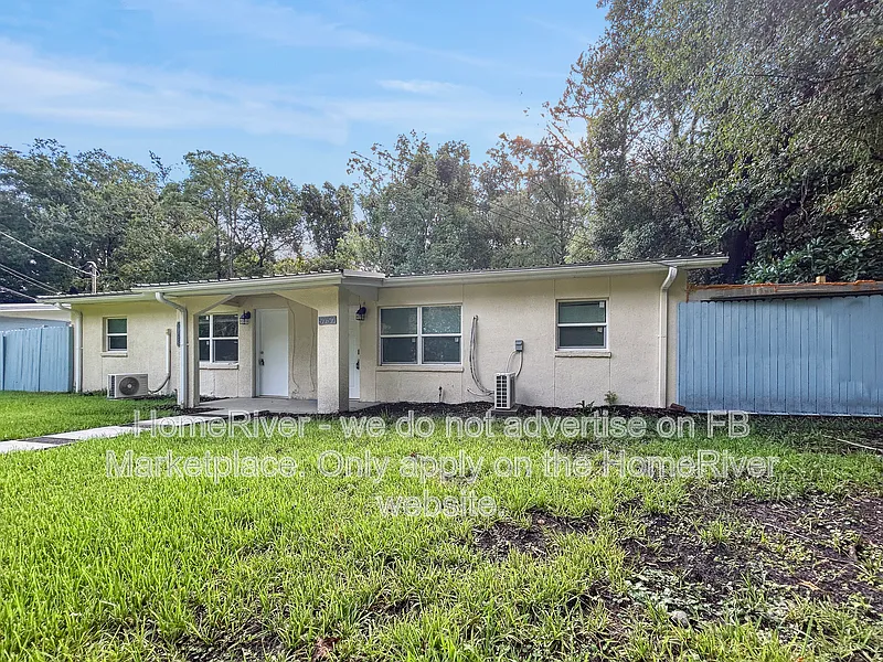 2 bed, 1.0 bath, 1200 sqft, $1,075 — Photo 4
