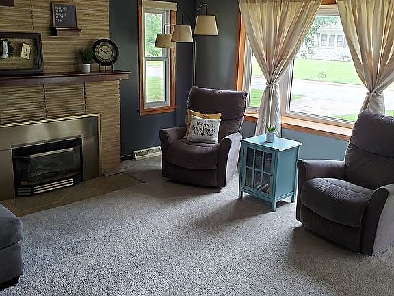 5th image of 1503 Sunnyside Dr