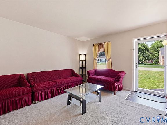 5th image of 203 Clover Hill Ave