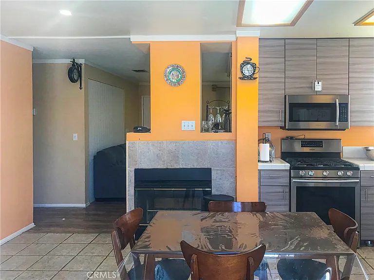 37647 Hammer St — Photo 6