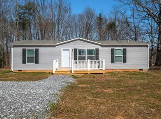 3472 Heights School Rd, Pamplin, VA 23958