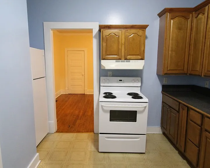 338 Ebenezer Ave — Photo 9
