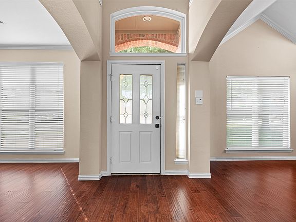 4th image of 4203 Ryan Rd