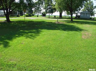403 S 1st St, Coulterville, IL 62237