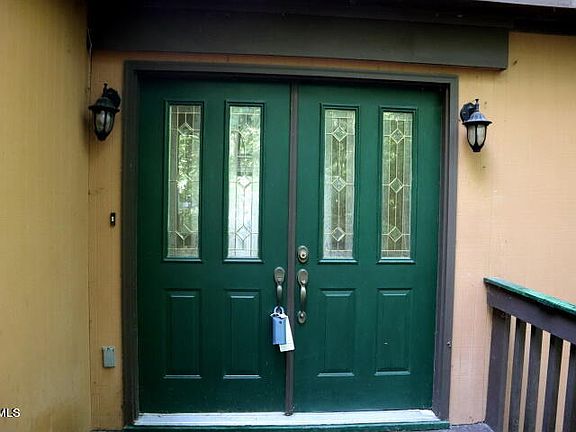 4th image of 1904 Eastwood Dr