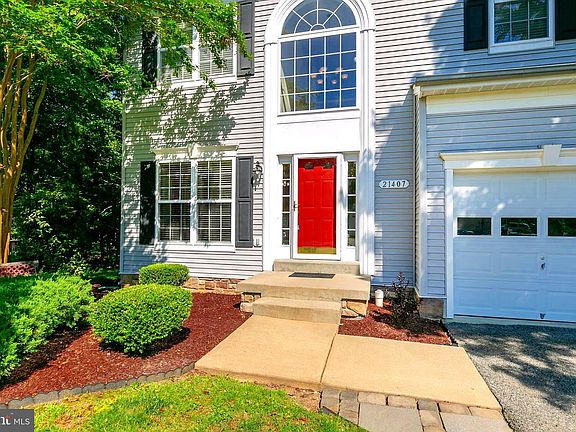 3rd image of 21407 Bellevue Ct