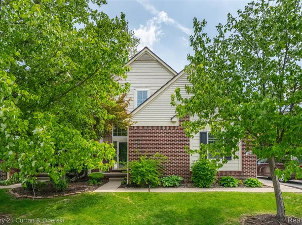 43060 Providence Ln, Canton, MI 48188