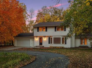 2701 Pence Ln, Excelsior, MN 55331