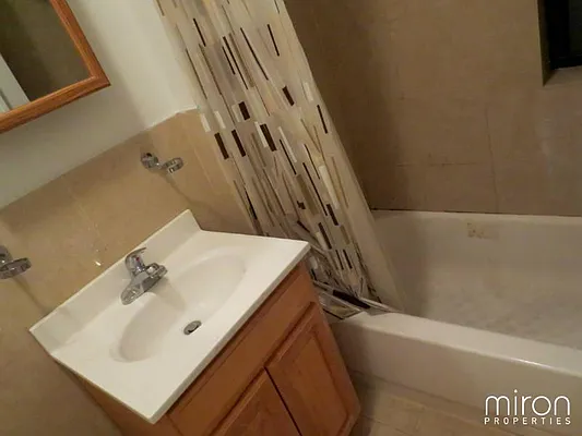 Rented by Miron Properties | media 6