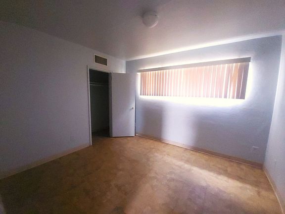 5th image of 1510 E Jefferson St APT A