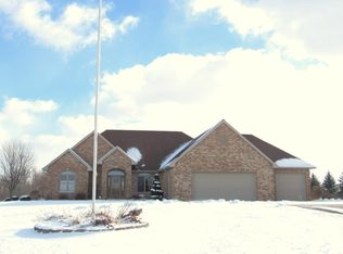 1374 S Madison St, Chilton, WI 53014