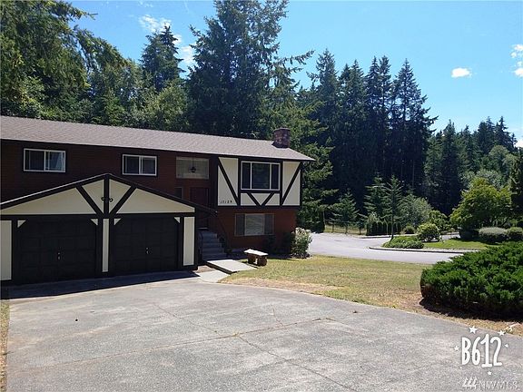 2nd image of 17129 Meadowdale Dr