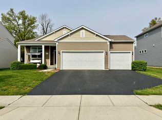 2243 Holiday Valley Dr, Grove City, OH 43123