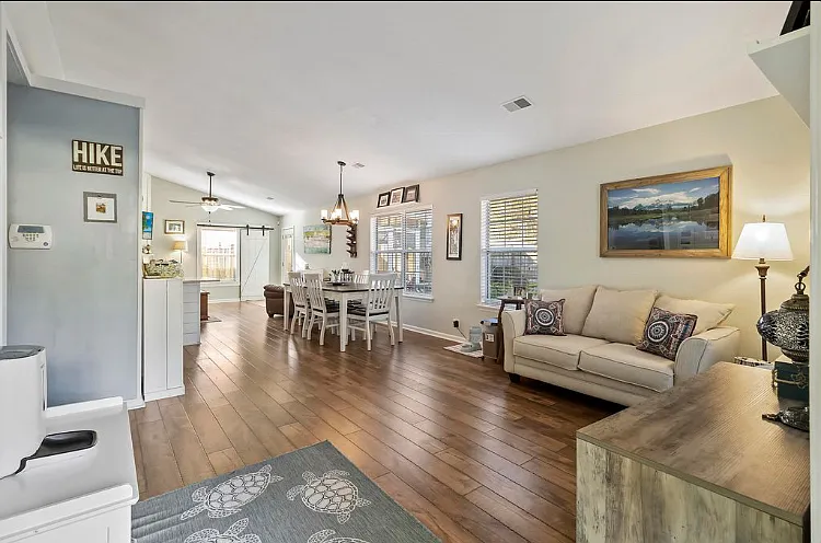 387 Muirfield Pkwy — Photo 6