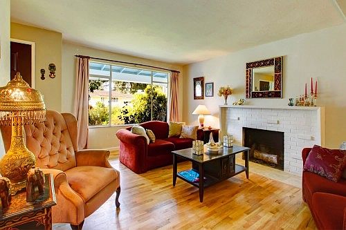 5th image of 3215 Carolyn Dr W