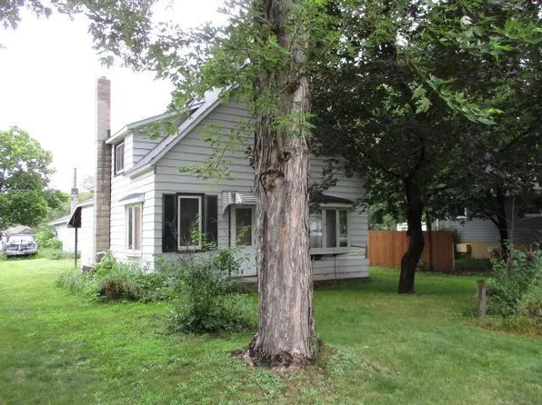 1225 Broadway Ave S, Sauk Rapids, MN 56379